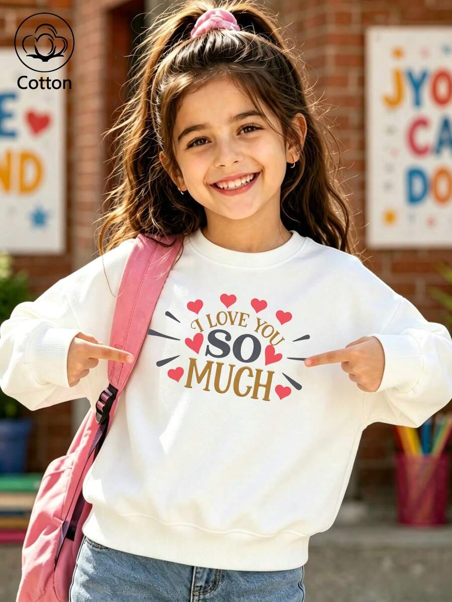 سويت شيرت أطفال أبيض بياقة دائرية، طباعة إنجليزية ناعمة "I LOVE YOU SO MUCH" مع تصميم قلب مشع، أكمام طويلة - أبيض - مشاهدة 1