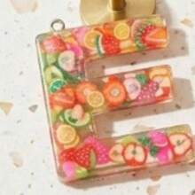 Liontin Huruf Resin Transparan dengan Irisan Buah Berwarna-warni, Liontin Inisial yang Dipersonalisasi, Cocok untuk Pembuatan Perhiasan DIY, Gantungan Kunci, dan Aksesori Gelang - MultiWarna - View 12