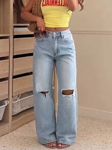 Celana Panjang Jeans Denim Longgar Kasual Wanita dengan Efek Sobek - Light Wash - View 5