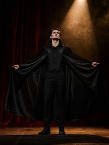 1pc Black Velvet Hooded Cape, Halloween Cloak, Halloween Cosplay Costume - Black - View 4