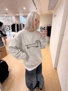Women's Casual Crew Neck Sweatshirt, Decorated With Minimalist Black Line Dachshund Print, Simple And Versatile, Suitable For Daily Wear - Light Grey - View 1