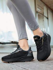 LOKWT 1 Pair Unisex Solid Color Athletic Fabric Mesh Spliced Wide Toe Box Running Shoes, Extra Wide & Extra Roomy, Outdoor All-Season - Black - View 5