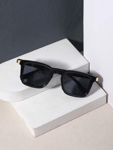 RENNES 1pc Men's Classic Square Frame Fashion Glasses, Gold Decorative Details On Temples, Thick Durable PC Frame With Gradient Transparent Lenses, Suitable For Daily Wear And Summer Vacation - Multicolor - View 3