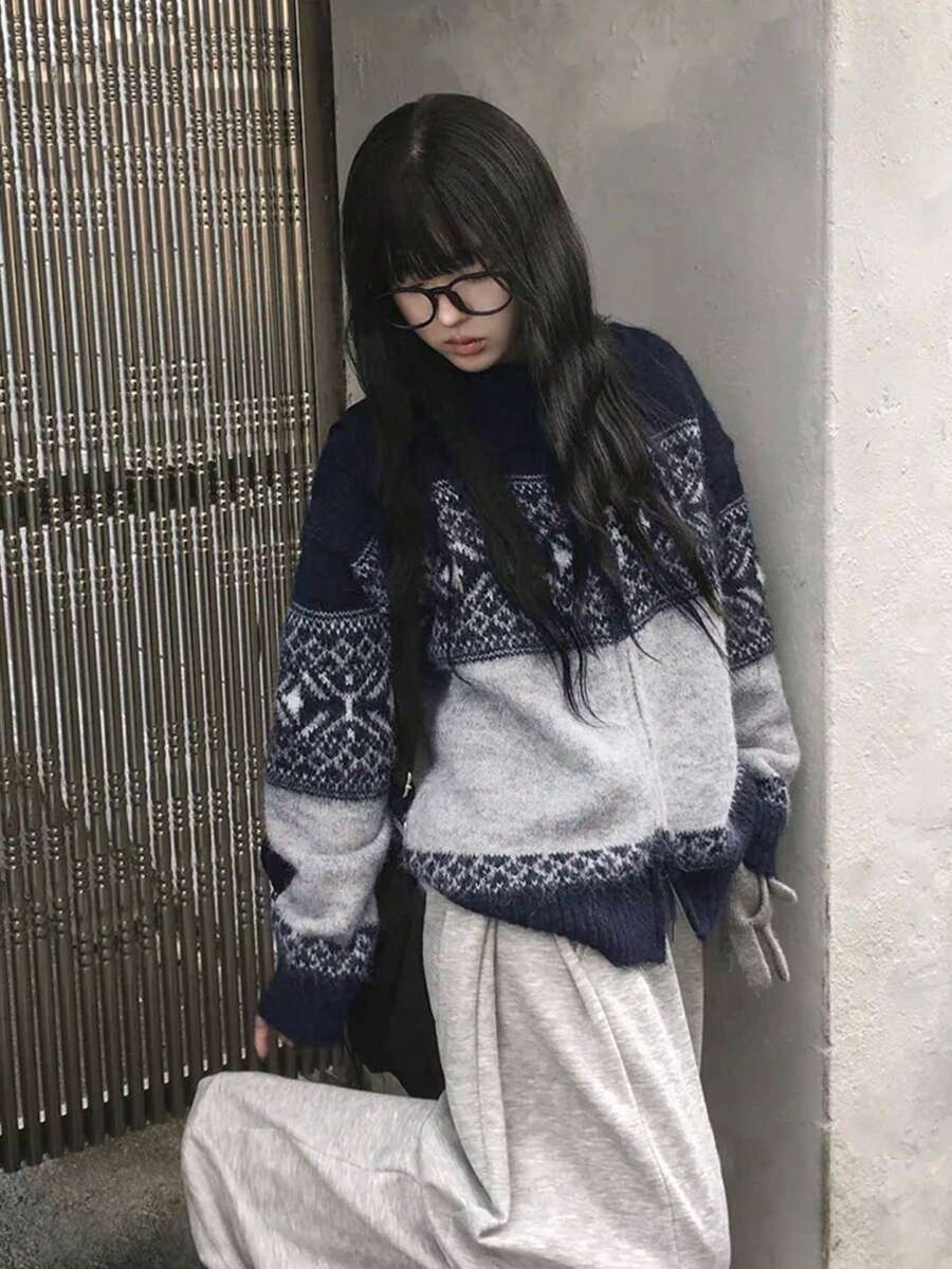Cardigan Rajut Fair Isle Motif Salju dengan Resleting, Jaket Sweater Longgar Kasual Vintage yang Lembut dan Nyaman - Navy Blue - View 1