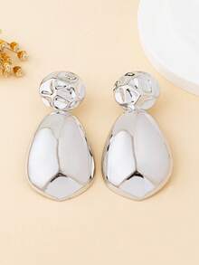 1 Pair Women's Fashion Stud Earrings, Bohemian Style Exaggerated Geometric Shape Metallic Glossy Large Earrings, Suitable For Daily Wear And Vacation - Hammered Platinum - View 7