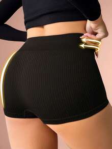 Celana Dalam Wanita Ukuran Plus Model Boyshorts Pinggang Tinggi Tanpa Jahitan Bergaris Lembut Elastis Tinggi Cakupan Penuh - Hitam - View 6