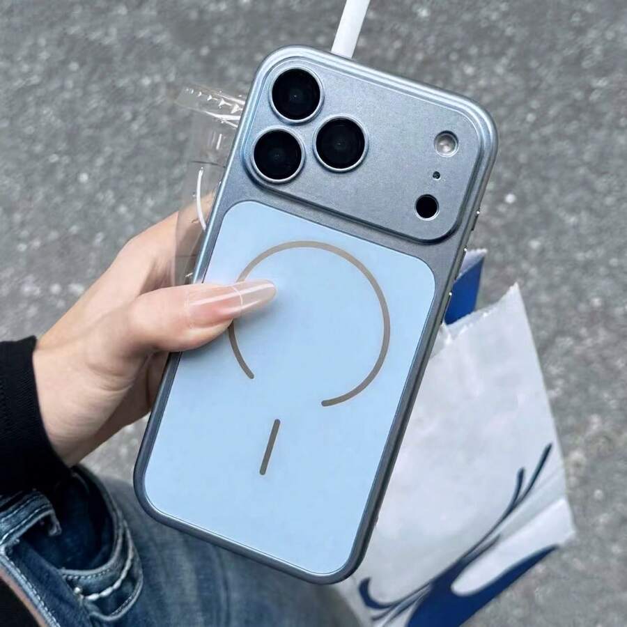 啞光金屬磁吸手機殼,適用於 iPhone 18 Pro Max 17 16 15 14 13 Pro,附鏡頭保護膜,支援無線充電,防摔保護殼,適合女性男性的禮物選擇 - 淺藍色 - 查看 1