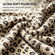 1pc Leopard Print Faux Rabbit Fur Blanket, Double Layer Warm Faux Rabbit Plush Throw Blanket, All-Season Multi-Functional Decorative Blanket For Living Room Bedroom Sofa, Great Gift For Family - Khaki Heart Leopard Print - View 5
