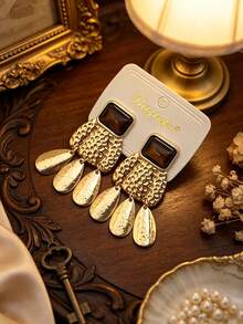 2pcs European & American Old Money Style Round Gold Tiger Eye Aurora Leaf Pendant Earrings For Women & Girls, Daily Casual Party Jewelry Gift - Rectangular - View 9