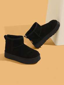 RENBEN 1 Pair Women's Autumn/Winter Comfortable Winter Style Patchwork Upper Slip-On Design Thick Collar Snow Boots Outdoor Activity Winter Boots - Black - View 8
