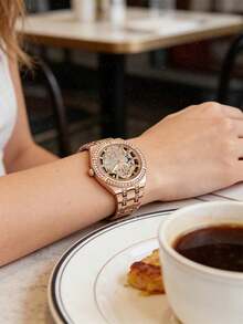 Guess Women's Quartz Watch, Stainless Steel Band, Exquisite Craftsmanship, Fashionable And Romantic, Cool And Stylish, Suitable For Daily Wear, Perfect Gift For Girlfriend Or Family, Also Suitable For Holiday Gifting. - Rose Gold - View 3
