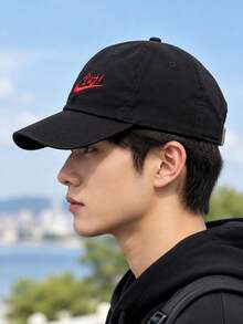 Nike U NK CLUB CAP U FULL MARK 24 中性情侶運動帽，軟頂休閒戶外跑步帽 HV4420 - 黑色 - 查看 3