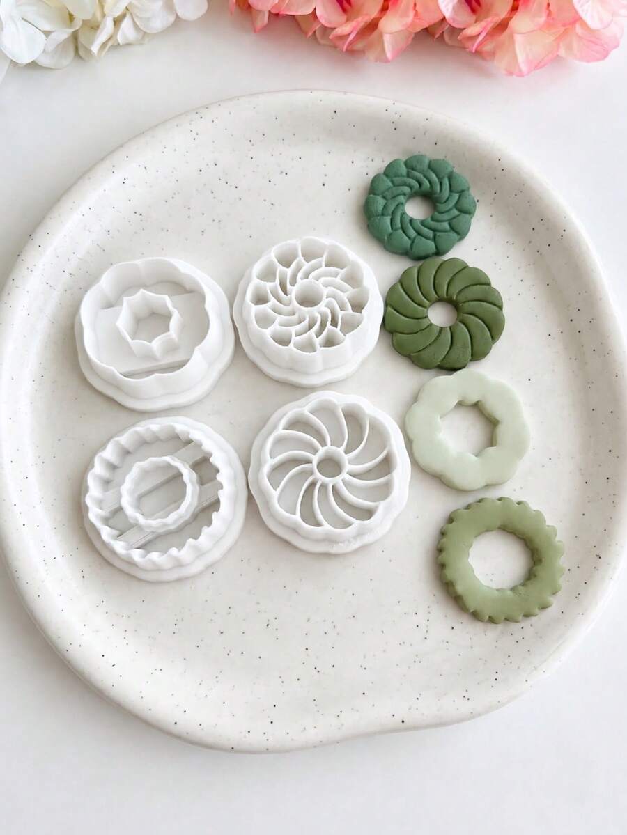 Round Cutters Clay Cutters For Earrings, Minimalist Acrylic Polymer Clay Earring Cutter Mold, Floral Patterns Small Shape, Jewelry Making Supplies - White - View 1