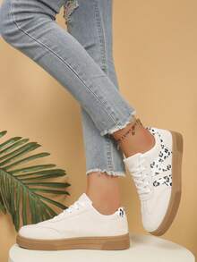 Women's Korean Style Tennis Shoes Spring Summer Fashion Sports Casual Sneakers - Off-white - View 1
