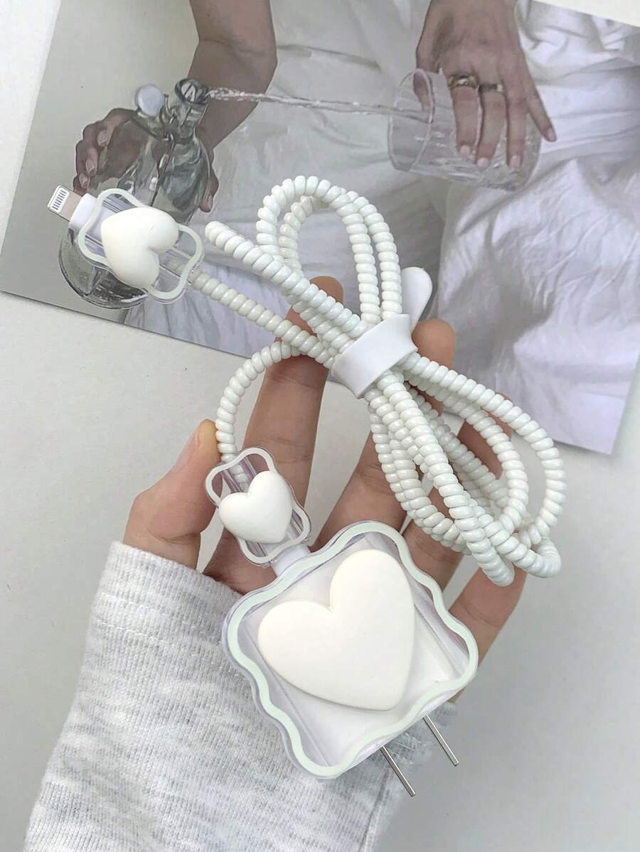 Cute 3D White Heart Decoration Data Cable Protector Set, Compatible With IPhone 18/20W Charger, Data Cable Protector Rope, Charging Head Protector Cover, Anti-Dirt, Cute Japanese And Korean Style