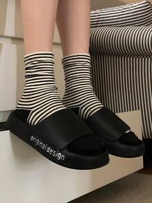 Fashionable Versatile All-Season Home Slippers, Lightweight Comfortable Quiet Wear-Resistant Sole, Easy To Clean, Unisex, Suitable For Indoor And Outdoor Wear - Black - View 2