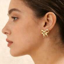 1 Pair Exquisite Vintage 304 Stainless Steel Fashion Earrings,Hypoallergenic Design,Delicate Non-Fading,Perfect Choice For Women's Daily Wear And Gift - Gold - View 2