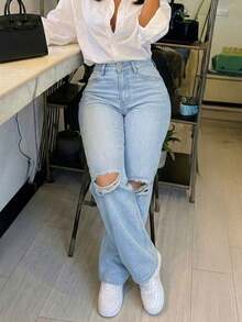 Women's Vintage Loose Boyfriend Straight Leg Denim Jeans - Light Wash - View 2