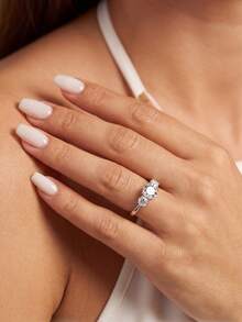 1pc Moissanite Ring Classic 1CT Three-Stone Bezel Set Single Diamond Ring, Suitable For Women's Daily Wear And Wedding - Silver - View 5