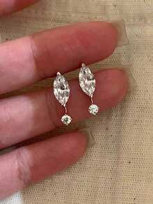 1 Pair Small Minimalist Cubic Zirconia Water Drop Stud Earrings For Women's Daily Wear - Silver - View 7