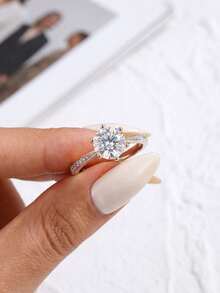 1pc Moissanite Ring Classic Style 0.5ct 6-Prong Single Diamond Ring, Suitable For Women Engagement And Daily Wear - Six-claw Moissanite Ring-0.5ct - View 4