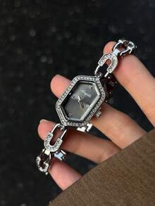 1PC Women Silver Tone U Shaped Crystal Link Quartz Bracelet Watch With Faceted Gray Polygon Dial Rhinestone Bezel Vintage Luxury Gift - Silver - View 4