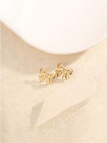 1 Pair Exquisite Vintage 304 Stainless Steel Fashion Earrings,Hypoallergenic Design,Delicate Non-Fading,Perfect Choice For Women's Daily Wear And Gift - Gold - View 9