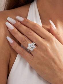 1pc Moissanite Ring, Unique 1CT Five-Prong Five-Point Star Design, Suitable For Women's Party And Daily Wear - Silver - View 5