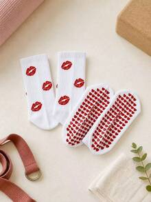 1/4 Pair Women's Heart-Shaped Anti-Slip Silicone Pilates Socks, Red Lip Print Jacquard Mid-Calf Yoga Socks, Suitable For Gym And Daily Wear, Valentine's Day Theme Gift Socks - Multicolor - View 3