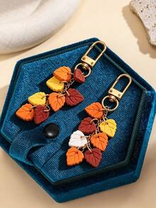 New Thanksgiving Bohemian Style Acrylic Leaf Design Keychain, Elegant And Exquisite Small Gift - Maple Leaf - View 1