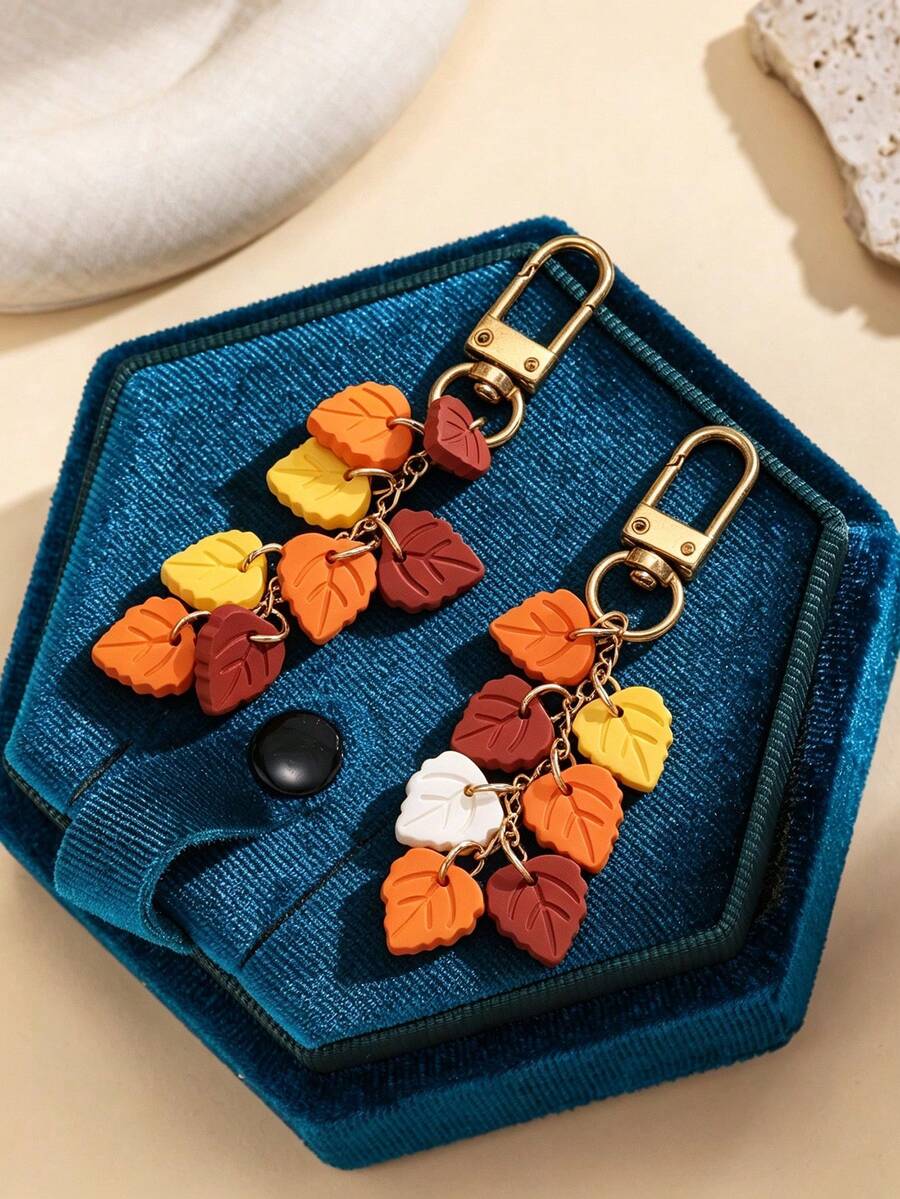 New Thanksgiving Bohemian Style Acrylic Leaf Design Keychain, Elegant And Exquisite Small Gift - Maple Leaf - View 1