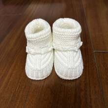 YIYIQCSJ Baby Shower Table Decor Set: Includes Crochet Baby Booties (Suitable For Gender Unisex Reveal Party Decoration) - Multicolor - View 10
