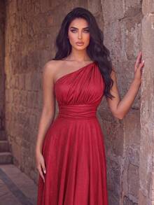 Elegant One-Shoulder Chiffon Ruched Waist A-Line Fitted Streamlined Hem Dress, Suitable For Photography, Beach, Formal Evening Events And Weddings - Red - View 7