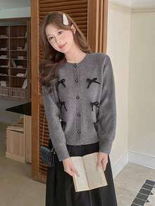 Áo cardigan len dệt kim dáng rộng tay dài cổ tròn, đính nơ, cài nút đơn, màu trơn cho mùa Thu/Đông - Bụi tím - Xem 5