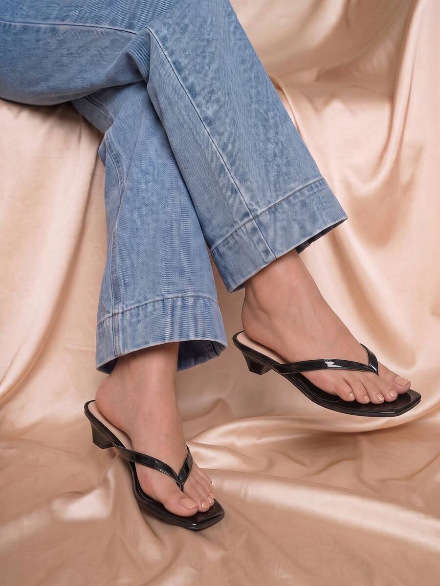 Women's Square Toe Thong Low Heel Sandals, Fashionable Outdoor Wear Chunky Heel Flip Flop Sandals - Black - View 1