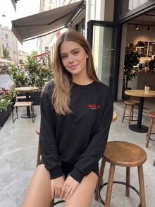 Women's Funny "Error 404 Human Not Found" Print Pullover Sweatshirt, Autumn Fashion Long Sleeve Crew Neck Knit Top - Black - View 3