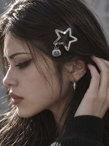 1pc Silver Star Skull Charm Hair Clip, Y2K Gothic Punk Dangling Hair Accessory - Pumpkin Head - View 3