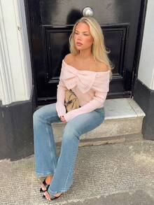 VIBEWAVE Women's Big Bow Cold Shoulder Knit Sweater, Minimalist Sexy Style Ribbed Slim Fit Cropped Long Sleeve Top - Pink - View 4