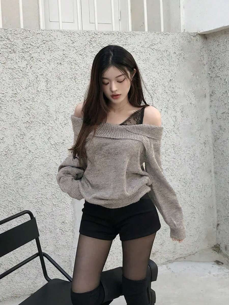 Korean Chic Autumn 2 In 1 Lace Trim Off-Shoulder Knit Top - Grey - View 1