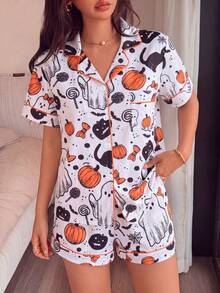 Conjunto de pijama de 2 piezas para mujer con estampado de Halloween pintado a mano estilo vintage, manga corta, top tipo cárdigan con cuello y shorts, nuevo para verano, suave, amigable con la piel, transpirable y ligero, ropa de casa que también se puede usar fuera, corte holgado casual, favorecedor para todo tipo de Body, disponible en varias tallas, estilo dulce y juvenil, versátil y atemporal, conjunto esencial de ropa de dormir cómoda para mujer, equilibrio entre moda y comodidad, adecuado para diversos escenarios del hogar - Blanco - Ver 4