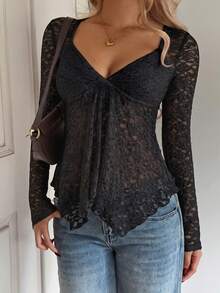 SCARLUX Fall Women Y2K Fitted Top, Black Floral Lace Surplice V‑Neck, Asymmetrical Hem Tee For Back To School, Street Fits, Daily Commute - Black - View 9