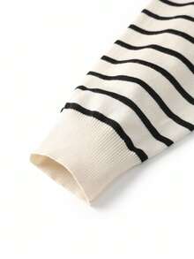 Men's Autumn/Winter Black Striped V-Neck Knit Polo Shirt - Apricot - View 5