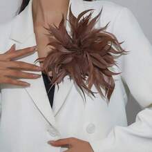 1pc French Vintage Luxury Exquisite Coffee Color Brooch, Suitable For Women's Daily Commute, Gathering, Dinner, Suit, Dress, Versatile Accessory - Brown - View 1