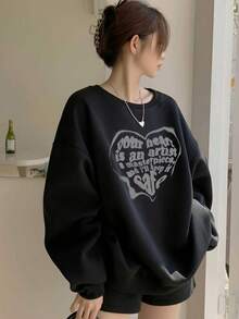 Sweet Cool Style Printed Heart Slogan Crew Neck Sweatshirt, Minimalist Black Slimming Loose Long Sleeve Pullover, Daily Commute Autumn Top - Black - View 7