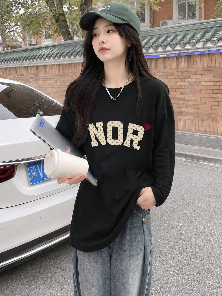 女款秋冬時尚寬鬆極簡百搭字母印花長袖T恤 - 黑色 - 查看 1