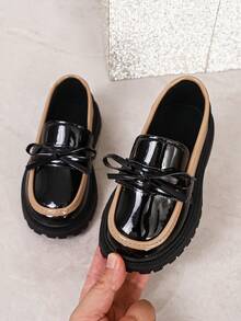 1 đôi giày trẻ em kiểu loafer thời trang tinh tế, trang trí nơ satin lớn dễ thương, đế dày mang lại sự thoải mái tối đa, phù hợp đi du lịch, hằng ngày, đến trường, dự tiệc và nhiều dịp khác, xuân/hè/thu/đông - màu đen - Xem 1