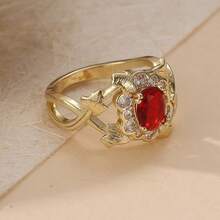 Classic Elegant Hand-Carved Maple Leaf Women's Ring, Exquisite Jewelry Suitable For Wearing At Holiday Parties - Gold - View 3