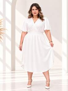 Duna Women's Plus Size Wrap Midi Dress With Short Sleeves - 查看 1