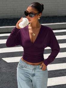 Atasan Kaos Wanita Lengan Panjang Warna Polos Model V-Neck yang Mempertegas Pinggang - Purple - View 8