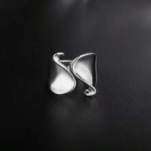 1pc Women's Silver Ring, Elegant Simple Asymmetrical Open Adjustable Fashion Ring, Wedding Engagement Party Gift Jewelry - Silver - View 4